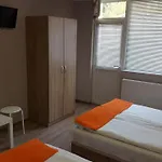Szálloda Къща