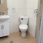 Szálloda Къща